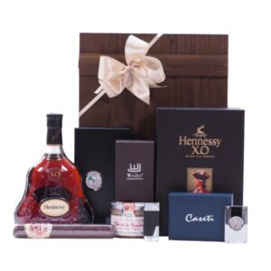 Hennessy XO szivarkellékekkel