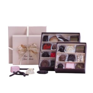 Bon-bon ajándéktorony (Cadeau)