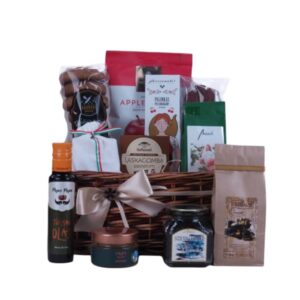 Hazai csemege ajándékkosár